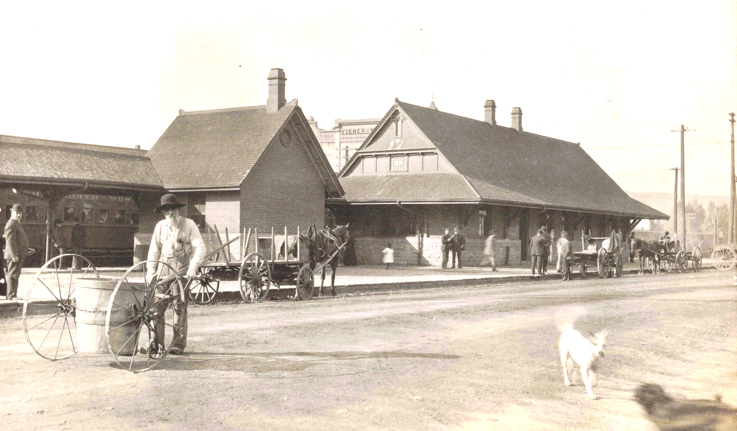 CNW Iron Mountain Station